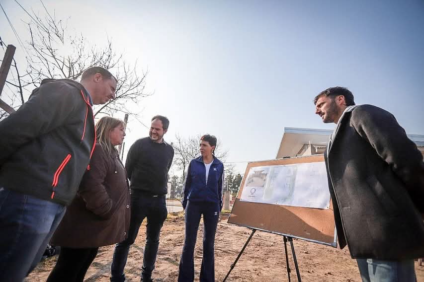 MAYRA SUPERVISÓ EL AVANCE DE LA CONSTRUCCIÓN DEL EDIFICIO DEL CEF Nº 190