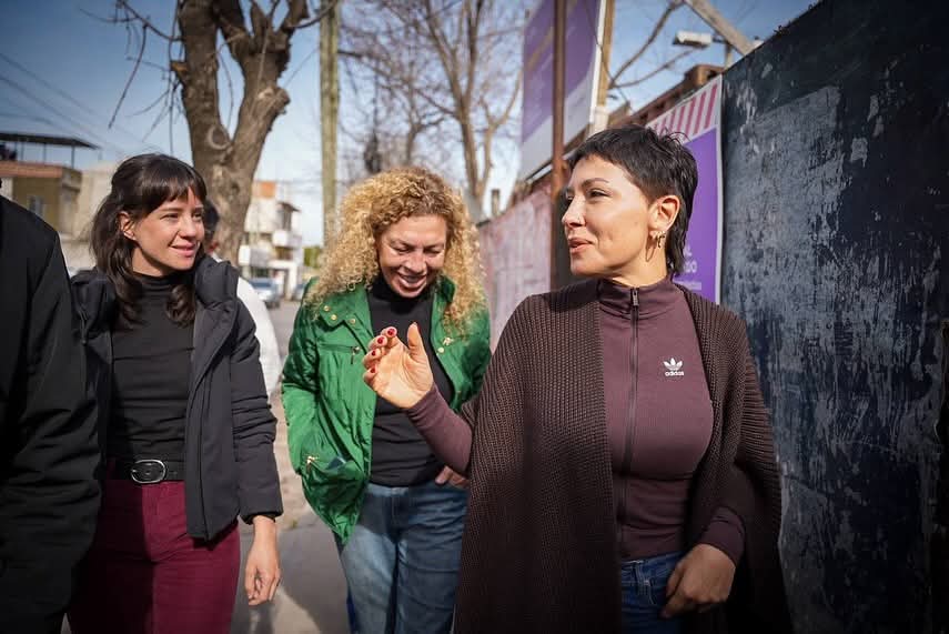 MAYRA Y CECI SOLER SUPERVISARON LA OBRA DE LA BIBLIOTECA Y CENTRO CULTURAL