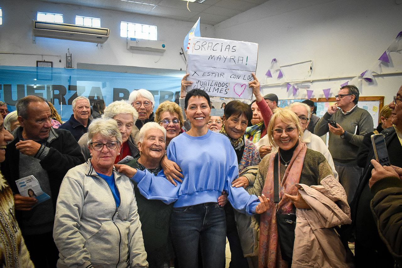 MAYRA JUNTO A SECTORES SOCIALES AFECTADOS POR EL MODELO ECONÓMICO DE MILEI