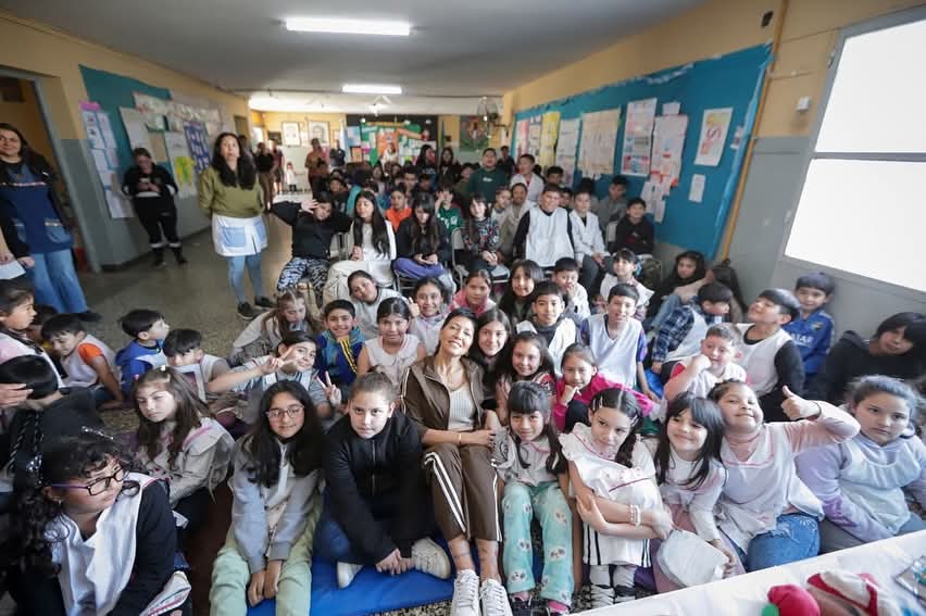 MAYRA PARTICIPÓ DE UN OPERATIVO DE SALUD ESCOLAR EN LA EP Nº 51