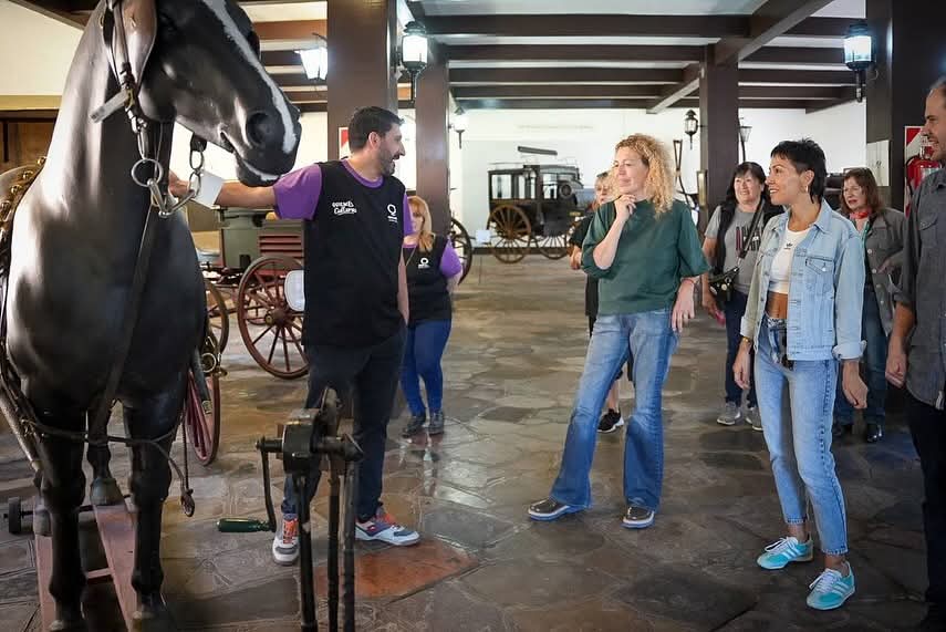 MAYRA RECORRIÓ LA OBRA DEL CASCO HISTÓRICO DEL MUSEO DE TRANSPORTE