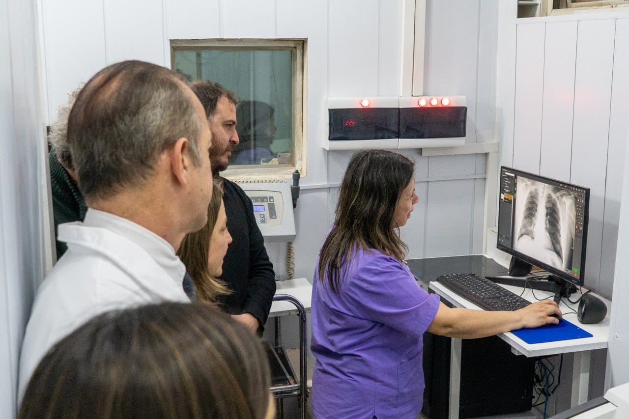  NUEVA DIGITALIZACIÓN DEL SISTEMA DE RAYOS FUNCIONA EN EL HOSPITAL OLLER 