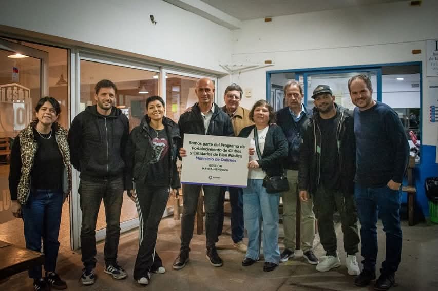 MAYRA FIRMÓ UN ACUERDO CON EL CLUB QUILMES OESTE PARA CONSTRUIR UN SUM