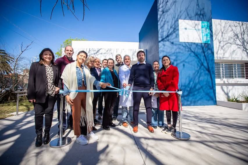 MAYRA CON KREPLAK INAUGURARON EL NUEVO CENTRO  DE SALUD MENTAL DE QUILMES
