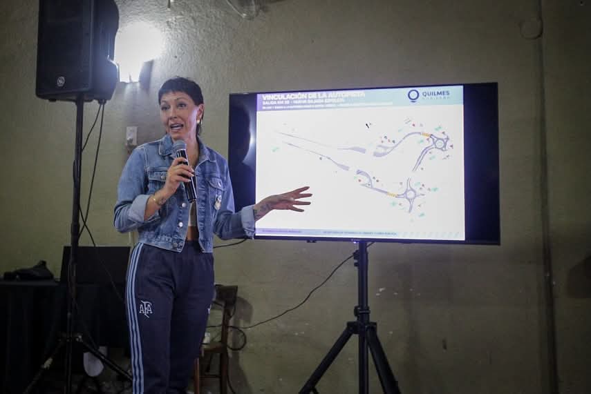 MAYRA ANUNCIÓ UNA NUEVA SUBIDA Y BAJADA DE LA AUTOPISTA BS.  AS. -LA PLATA 