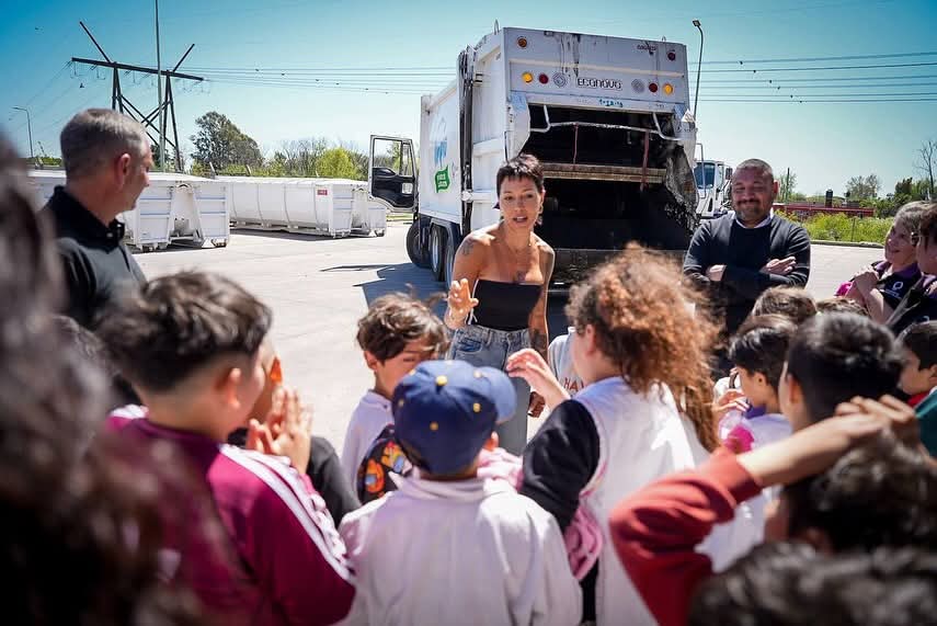 MAYRA ENCABEZÓ LA VISITA EDUCATIVA Nº 100 AL ECO PARQUE