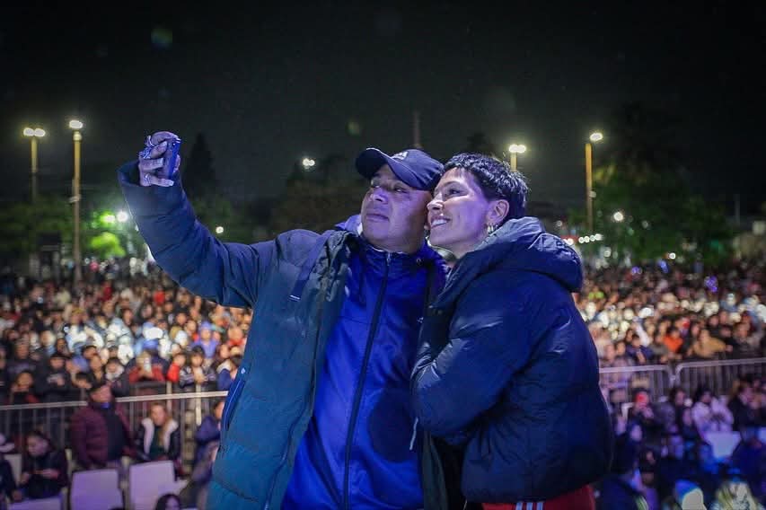 MAYRA  ESTUVO EN EL CIERRE LOS FESTEJOS POR EL 76º ANIVERSARIO SOLANO