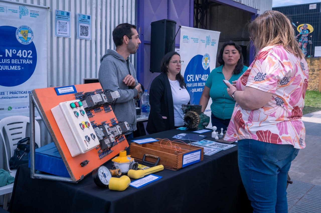 SE REALIZÓ LA 5ª EDICIÓN DE LA “EXPO QUILMES EDUCA 2025” EN SOLANO