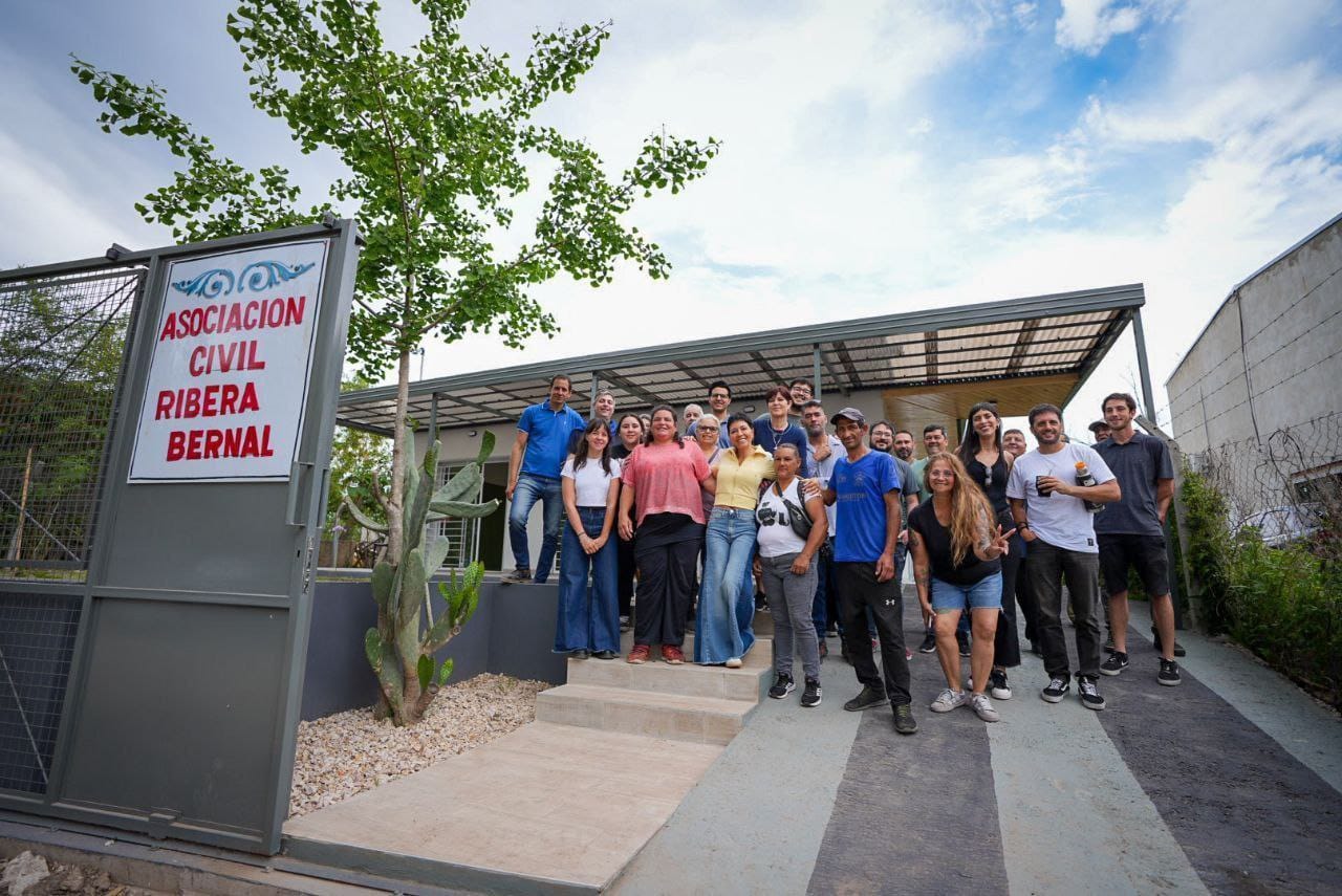 MAYRA RECORRIÓ EL NUEVO ESPACIO DE LA ASOCIACIÓN CIVIL RIBERA DE BERNAL
