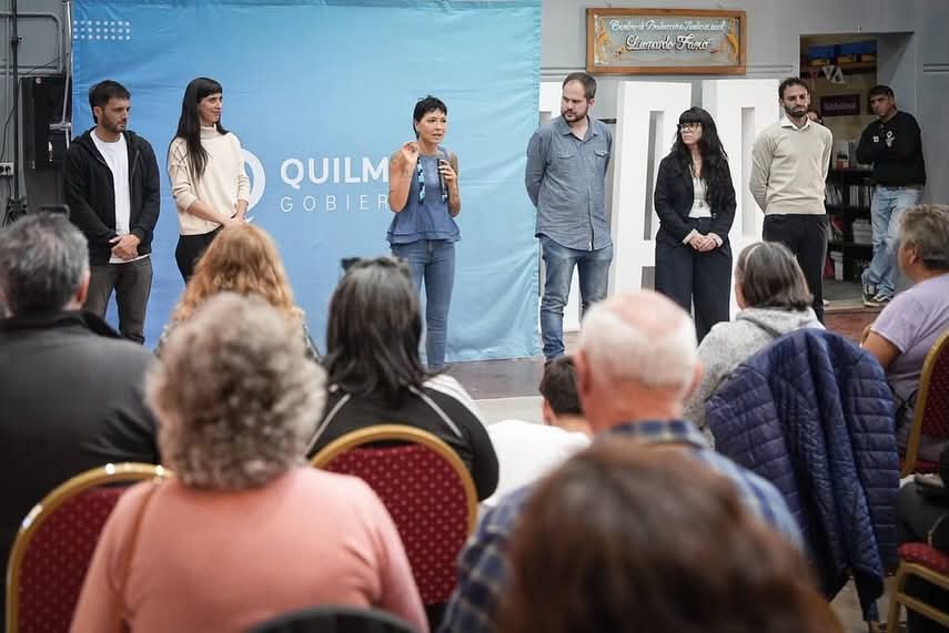 MAYRA ENTREGÓ FONDOS ECONÓMICOS A CENTROS DE JUBILADOS 