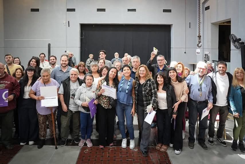 MAYRA ENTREGÓ FONDOS ECONÓMICOS A CENTROS DE JUBILADOS 