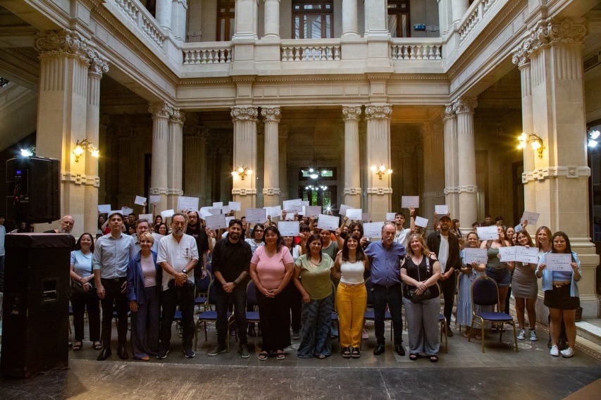  ACTO DE FIN DE CICLO LECTIVO Y ENTREGA DE DIPLOMAS A EGRESADOS DE CDF