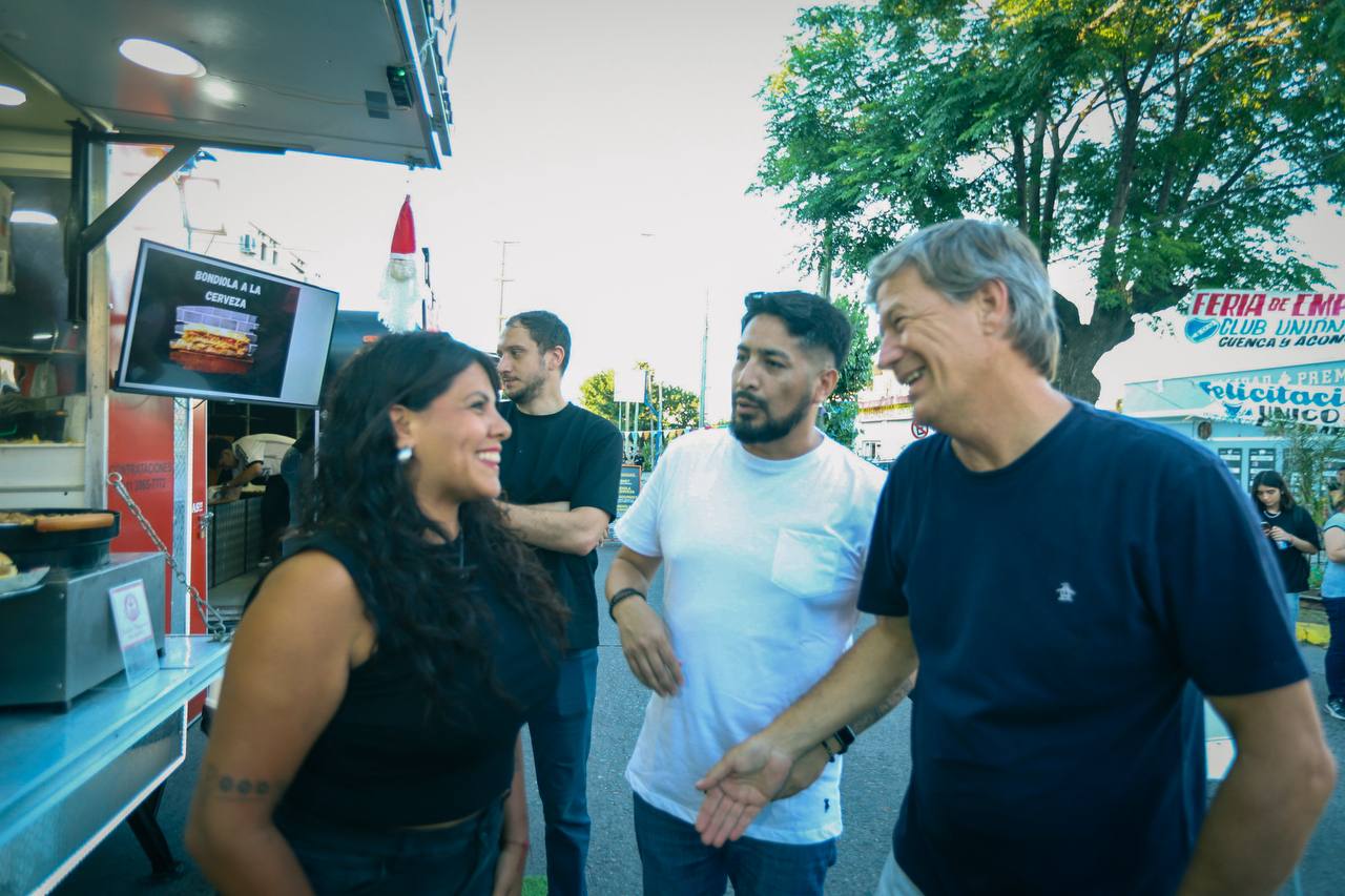 VECINAS Y VECINOS DE EZPELETA DISFRUTARON DE “LAS NOCHES DE QUILMES”
