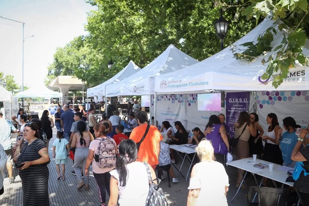 EL MUNICIPIO REALIZÓ UN NUEVO “QUILMES CERCA” EN LA PLAZA YRIGOYEN