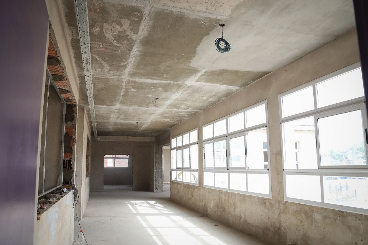 CONTINÚAN LAS OBRAS DE AMPLIACIÓN EN LA ESCUELA SECUNDARIA TÈCNICA Nº 1