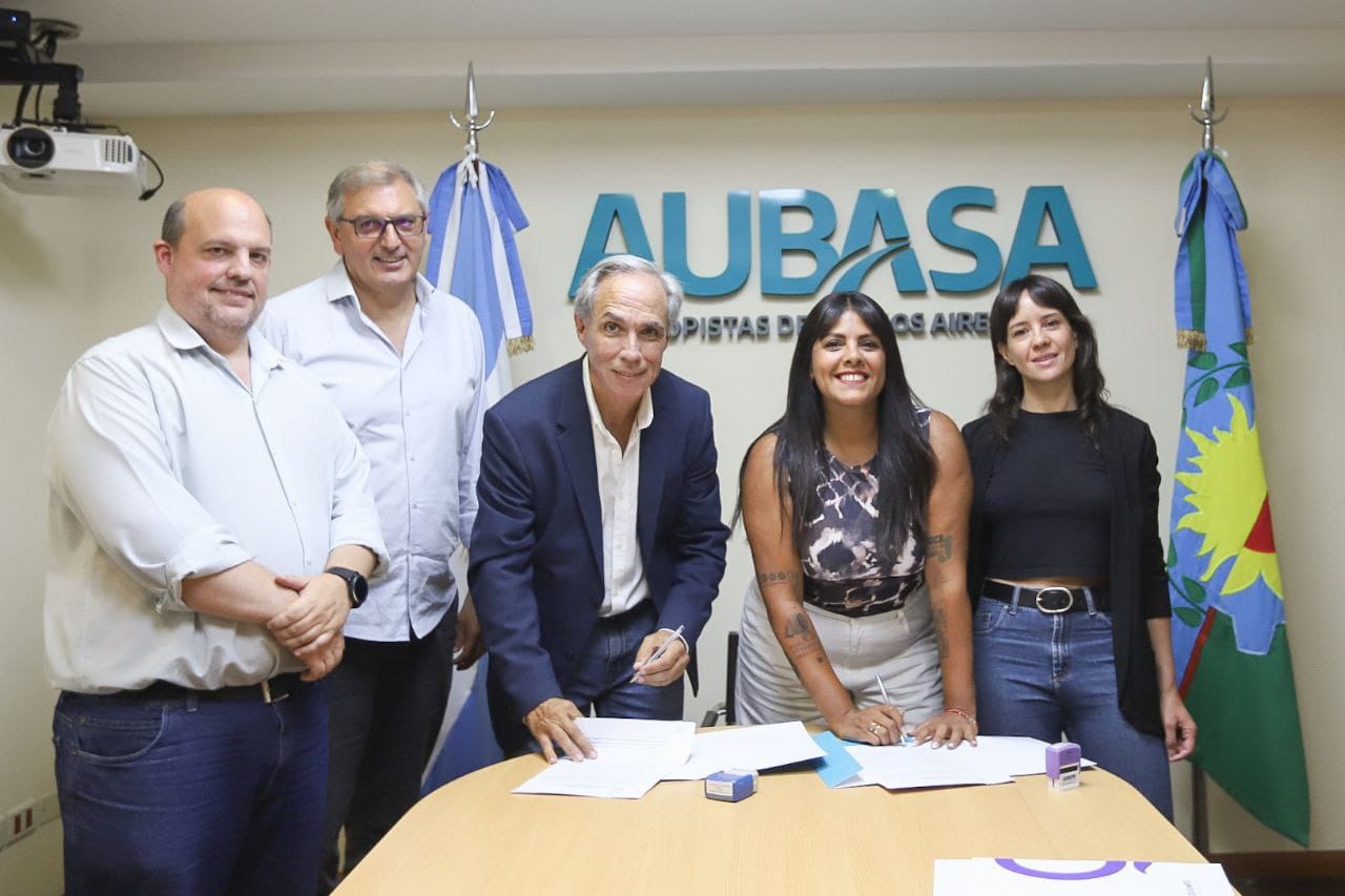 EL MUNICIPIO FIRMÓ UN CONVENIO CON AUBASA POR LA BAJADA DE LA AUTOPISTA