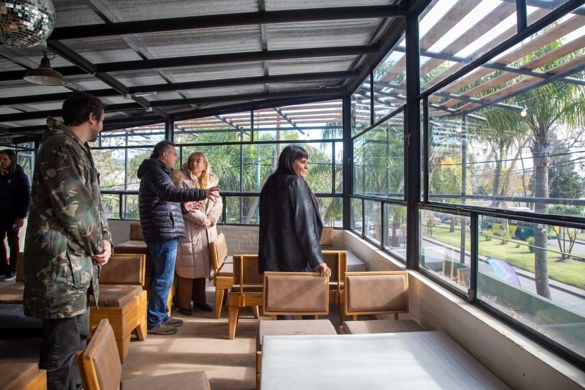 EL MUNICIPIO ENTREGÓ LA HABILITACIÓN AL LOCAL GASTRONÓMICO “RÍO HAUS CLUB"