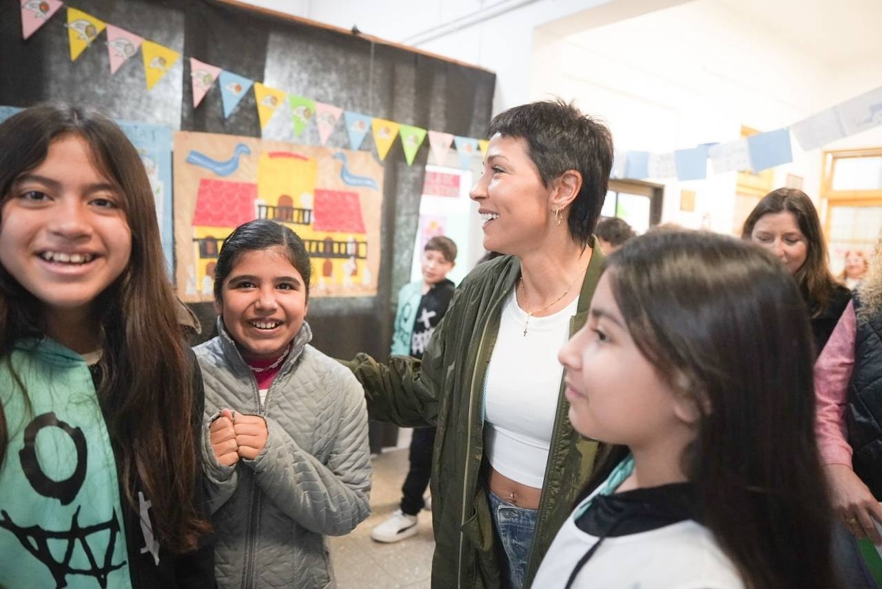 MAYRA Y EVA MIERI ENCABEZARON EL LANZAMIENTO DEL PROGRAMA DE SALUD ESCOLAR