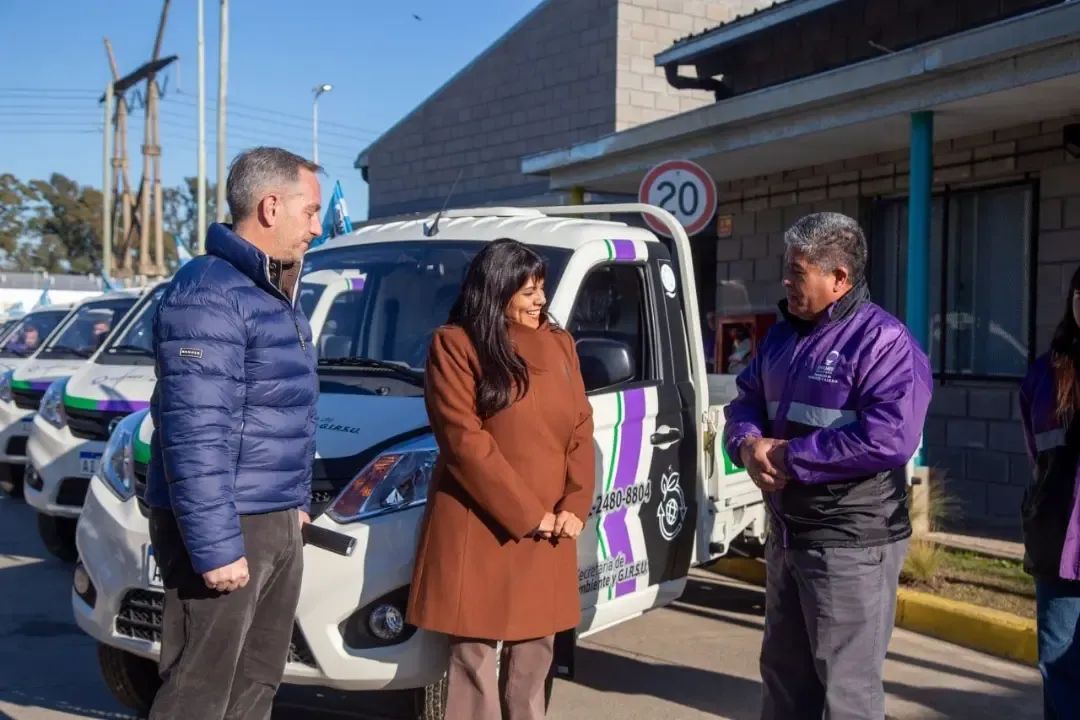 SE INCORPORARON 6 VEHÍCULOS PARA AMBIENTE Y GIRSU