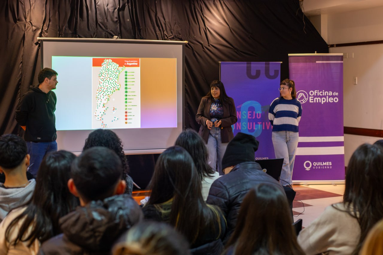 EL MUNICIPIO DE QUILMES PRESENTÓ EL TALLER “JUVENTUDES Y EMPLEABILIDAD” 