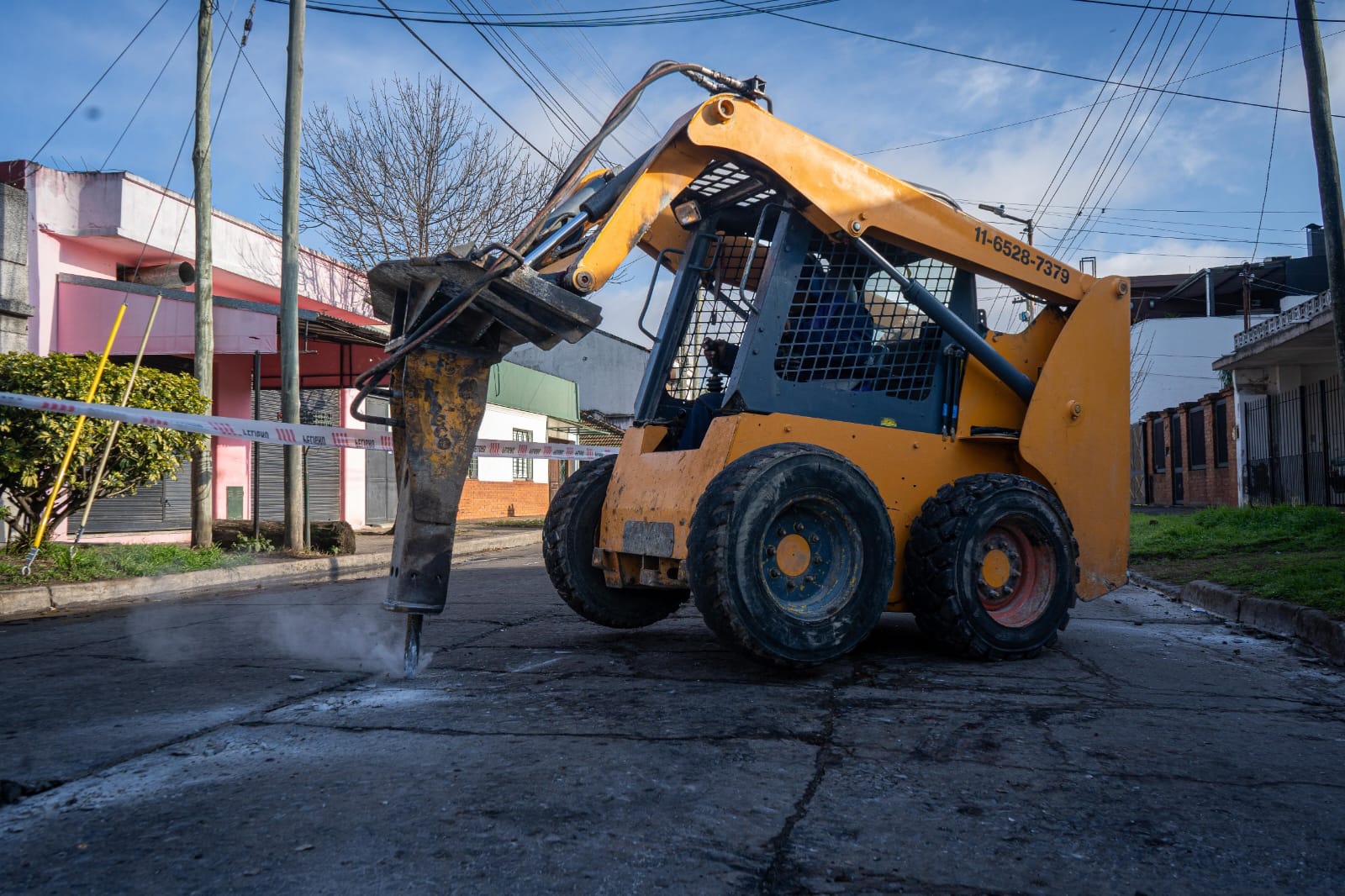 EL MUNICIPIO INTENSIFICA EL PLAN DE BACHEO EN HORMIGÓN 