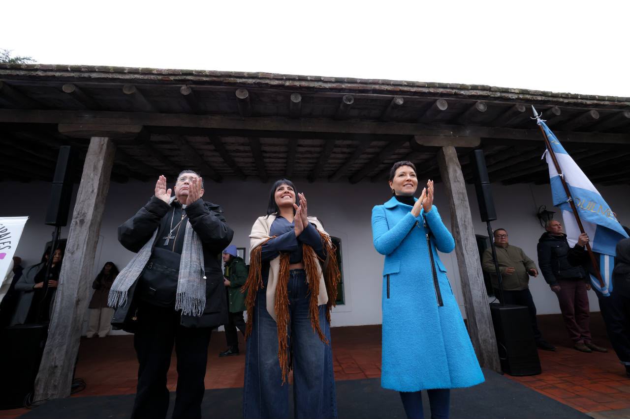 MAYRA Y EVA MIERI ENCABEZARON EL ACTO POR EL 360º ANIVERSARIO DE QUILMES