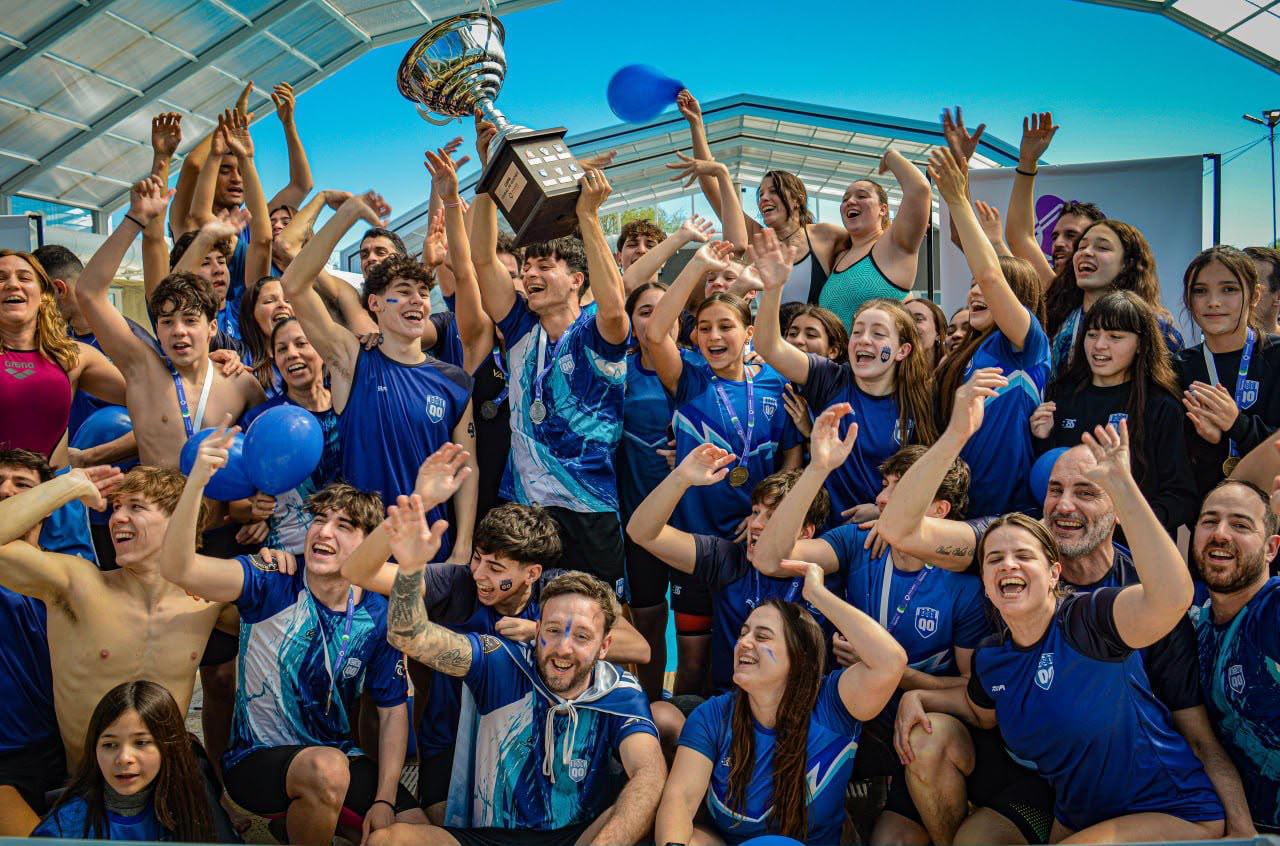 GRAN FIESTA DE LA NATACIÓN EN LA COPA CIUDAD QUILMES POR EL 360 ANIVERSARIO