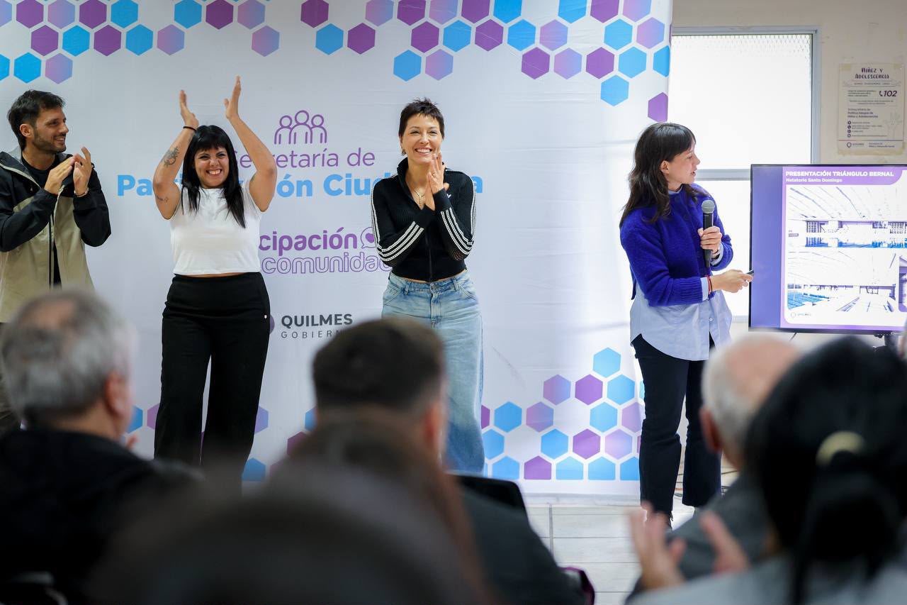 MAYRA Y EVA MIERI ANUNCIARON LA CONSTRUCCIÓN DE UN POLIDEPORTIVO CON PILETA
