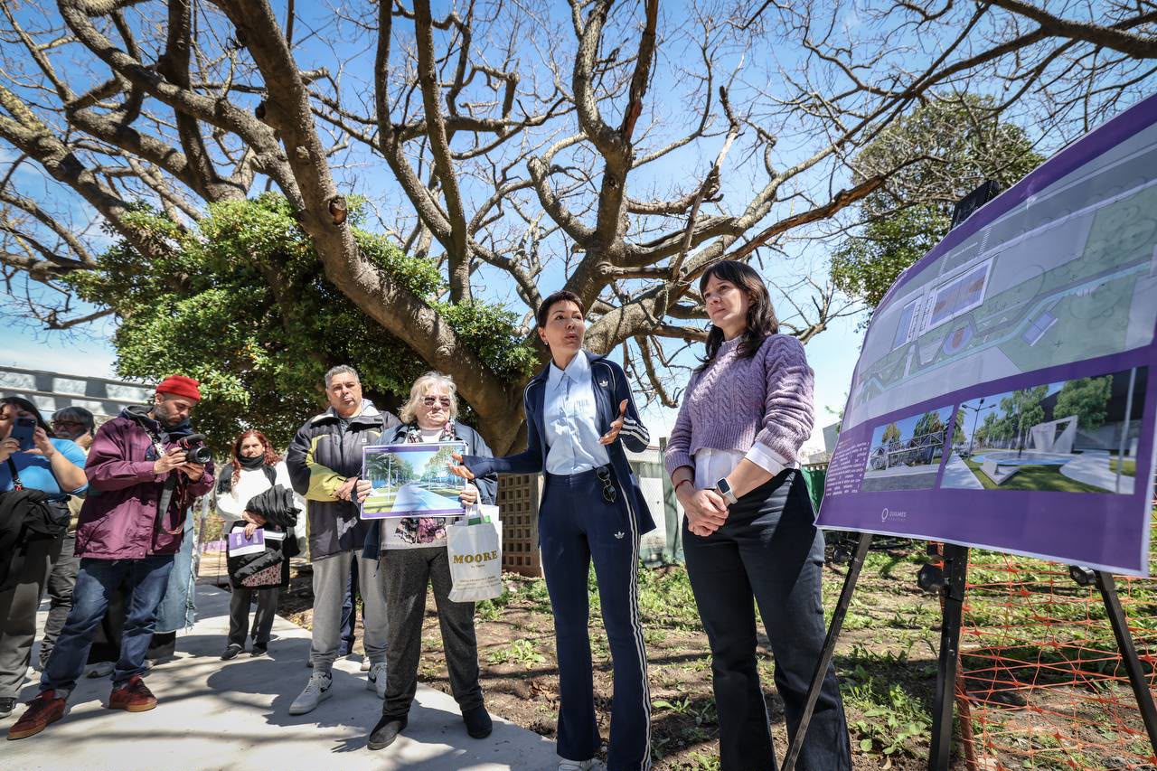 MAYRA Y EVA MIERI RECORRIERON LA OBRA DEL PASEO Y POLIDEPORTIVO DON BOSCO