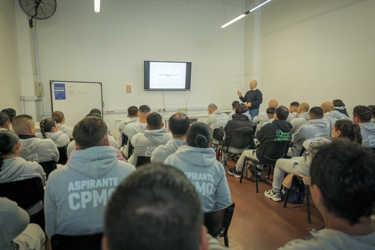 EL MUNICIPIO FIRMÓ UN CONVENIO CON LA UNQ 
